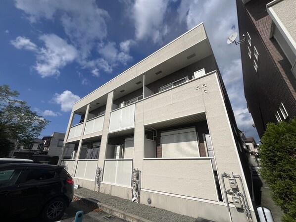 サン クレメントBの物件外観写真